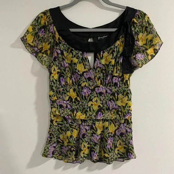 guess silk floral keyhole blouse Small Peplum Top - Picture 1 of 5